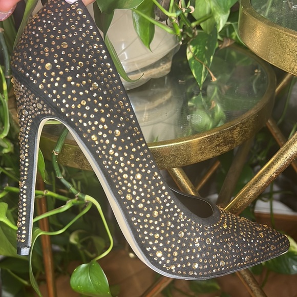 Just Fab rhinestone pumps!! Brand new 🤩size 8 1/2 - Picture 3 of 13